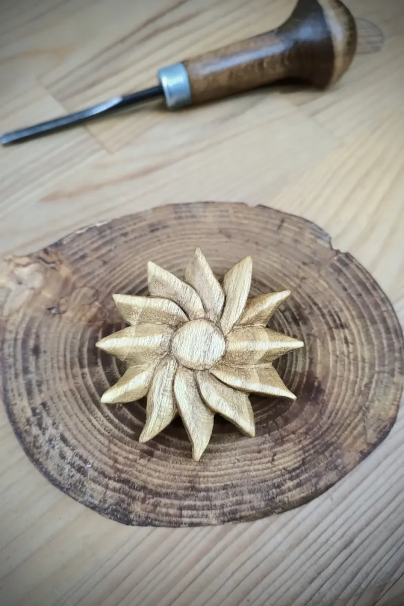 El Oyması-Broş-Çiçek