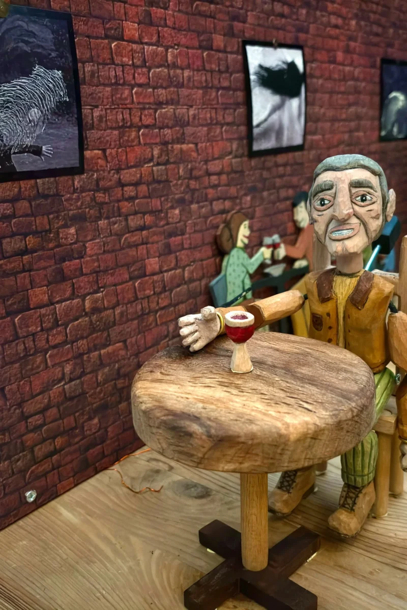 Ahşap Oyma-Masa Kuklası-Bay Bilir