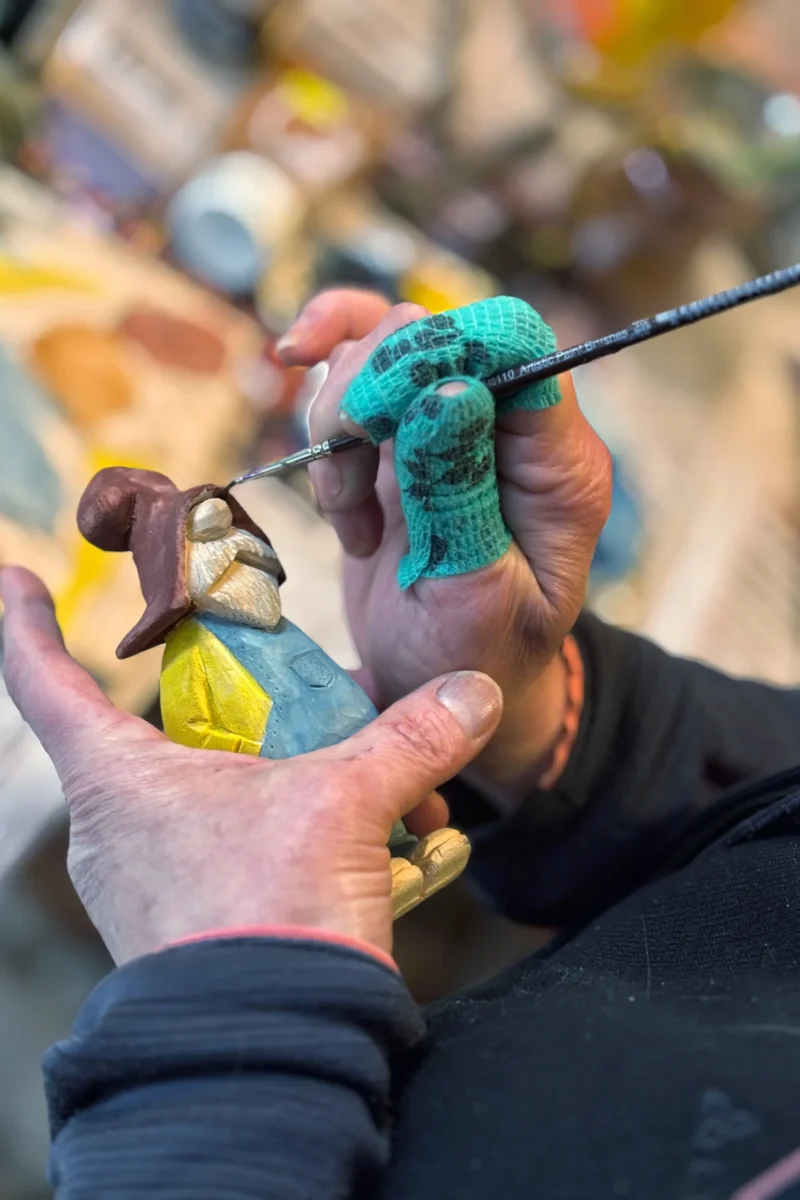 Masif Ahşap Boyama Atölyesi