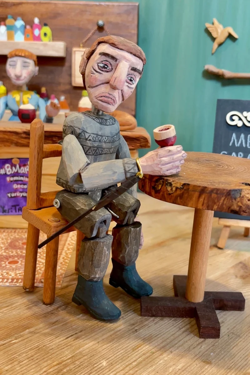 Ahşap Oyma-Masa Kuklası-Kahkaha Denetçisi